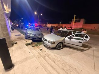 Policía Vial atiende choque por alcance en Hacienda San Marcos
