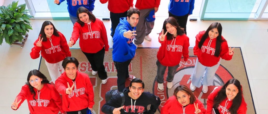 Estudia, aprende inglés y viaja a otros países en la Universidad Tecnológica El Retoño