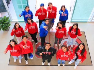 Estudia, aprende inglés y viaja a otros países en la Universidad Tecnológica El Retoño