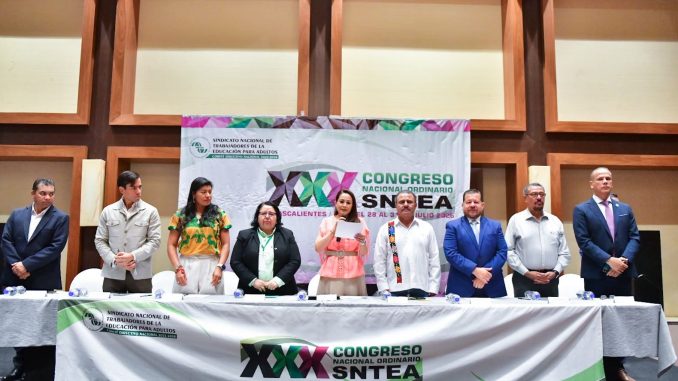 Aguascalientes Sede del Congreso Nacional del Sindicato Nacional de Trabajadores de la Educación para Adultos