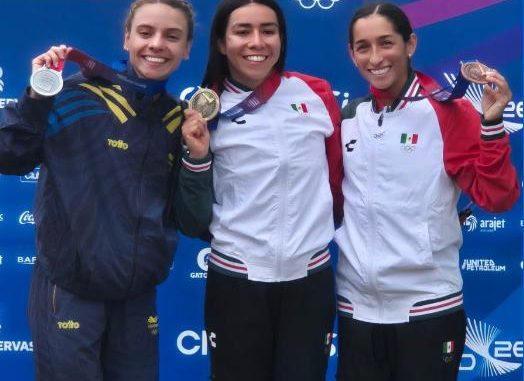 La mexicana Ana María Torres gana el oro en el triatlón femenino de los Centroamericanos