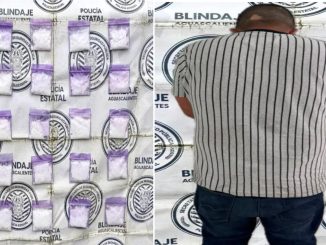 Policías del Mando Coordinado detienen a sujeto en Jesús María en poder varios envoltorios con sustancia granulada y además contaba con orden de aprehensión vigente