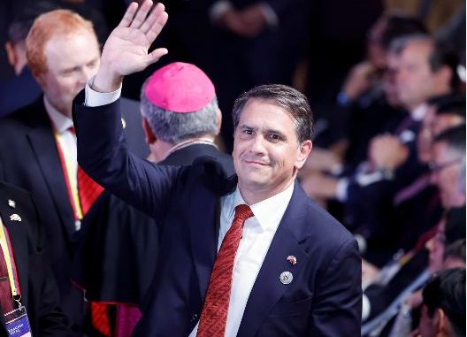 Senado de EE.UU. confirma a Todd Blanche, exabogado de Trump, como fiscal general