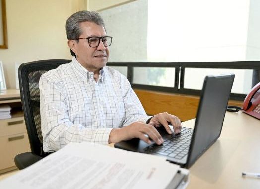 Ricardo Monreal abre la posibilidad de reelegirse como diputado federal