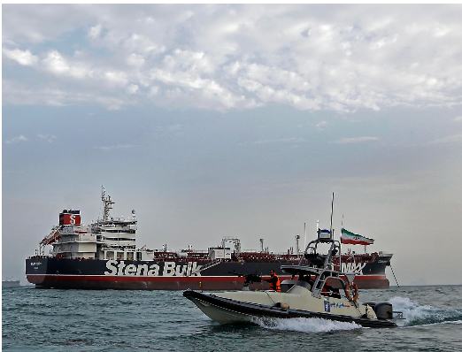 Irán responde a Trump que Ormuz no se puede conquistar "con un tuit ni con portaaviones"
