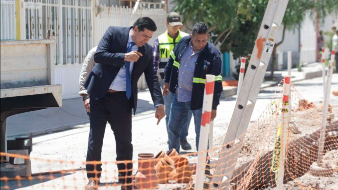 Supervisa  Leo Montañez rehabilitación del alcantarillado en la colonia San Marcos