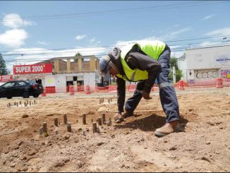 Avanza Municipio en la construcción del Puente Pirules; inicia montaje de la estructura metálica