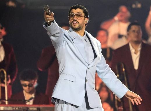Mujer de 58 años es estafada con un presunto boleto del concierto Bad Bunny