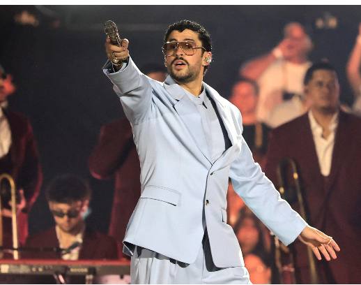 Mujer de 58 años es estafada con un presunto boleto del concierto Bad Bunny