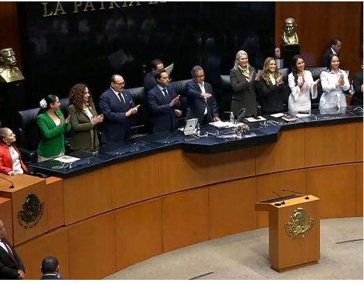 Higinio Martínez asume como nuevo presidente de la Mesa Directiva del Senado