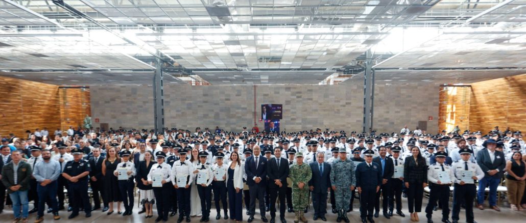 Apostamos por Policías más preparados para proteger a las Familias: Leo Montañez