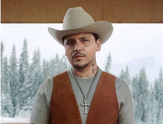 Christian Nodal alerta por falso concierto; pide evitar estafa