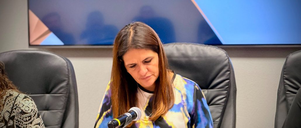Alma Hilda califica como "Ley censura" y "Gran Trampa" la iniciativa de derecho de audiencias