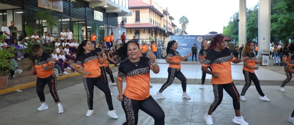 Todos Juntos activándonos llegó a Plaza Tres Centurias