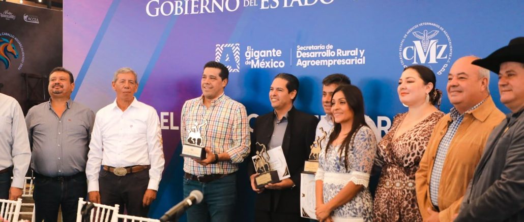 Reconocen la entrega y vocación de los Médicos Veterinarios de Aguascalientes