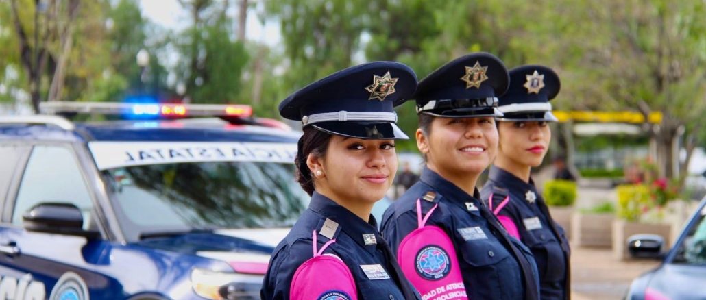 Policía Rosa fortalece la atención incluyente con capacitación en Lengua de Señas Mexicana