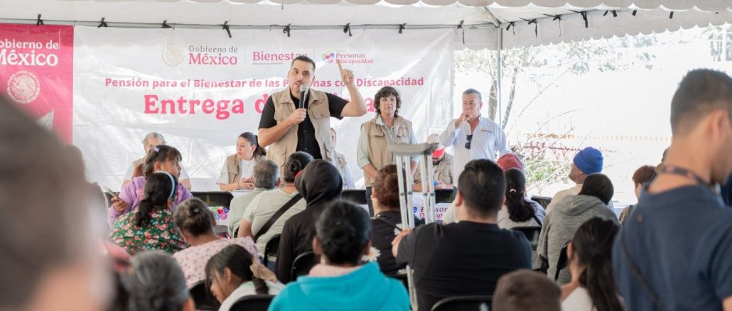 En Operativo Especial se Entregan 680 Tarjetas de las Pensiones Adultos Mayores, Personas con Discapacidad y Mujeres Bienestar 