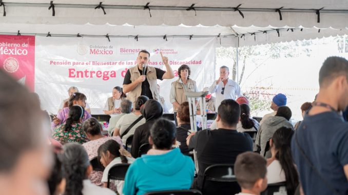 En Operativo Especial se Entregan 680 Tarjetas de las Pensiones Adultos Mayores, Personas con Discapacidad y Mujeres Bienestar 