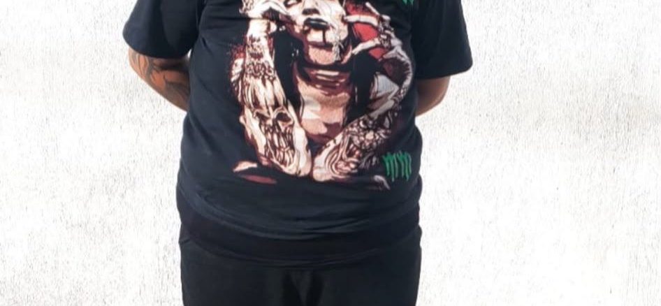 Policía Municipal detiene a mujer por allanamiento de morada y daños en Mirador de las Culturas