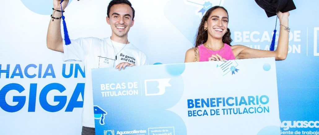 Sí estás por terminar tu carrera, solicita una Beca para obtener tu Título