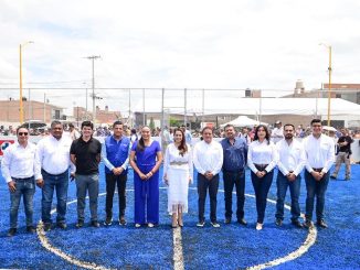Más espacios para el deporte: Tere Jiménez encabeza la inauguración de cancha de futbol en Pabellón de Arteaga