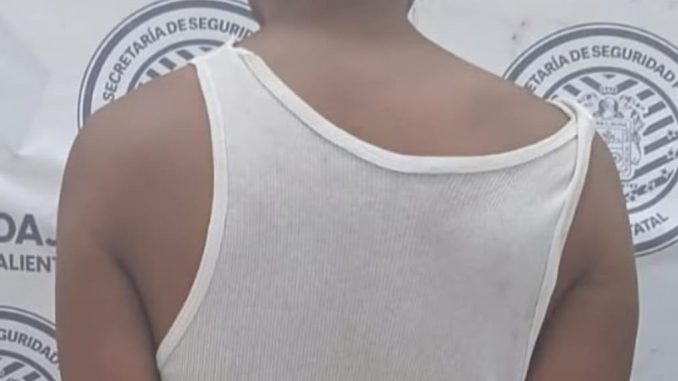 Policías Estatales comisionados en la Comisaría Metropolitana detienen a sujeto acusado por su ex pareja como presunto responsable de agresiones físicas y verbales