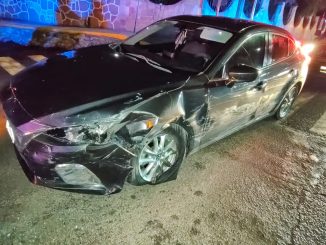 Policía Vial atiende choque tipo ángulo en el fraccionamiento Ojocaliente I