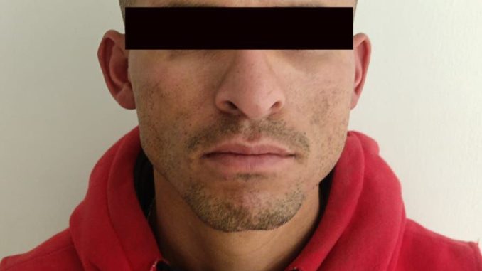 Detiene Policía Municipal a sujeto por delitos contra la salud en Cumbres III