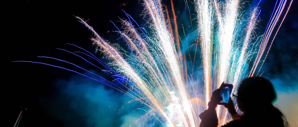Con gran respuesta y un espectáculo de luces, concluye la 31ª Feria Universitaria de la UAA