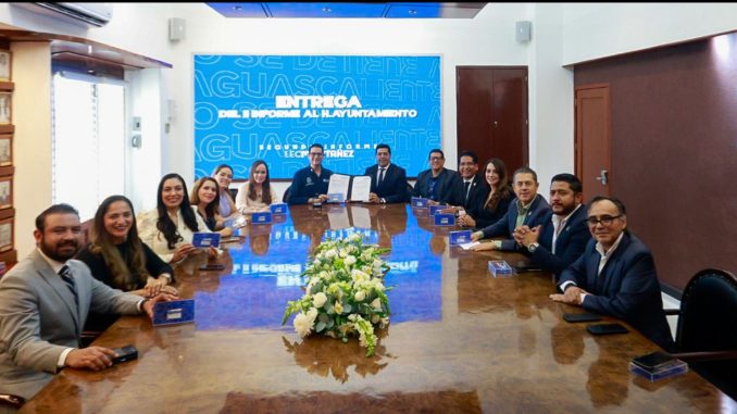 Entrega Leo Montañez su Segundo Informe de actividades al H. Ayuntamiento de Aguascalientes