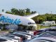 El avión de Amazon que se estrelló en Miami chocó con una camioneta con siete pasajeros