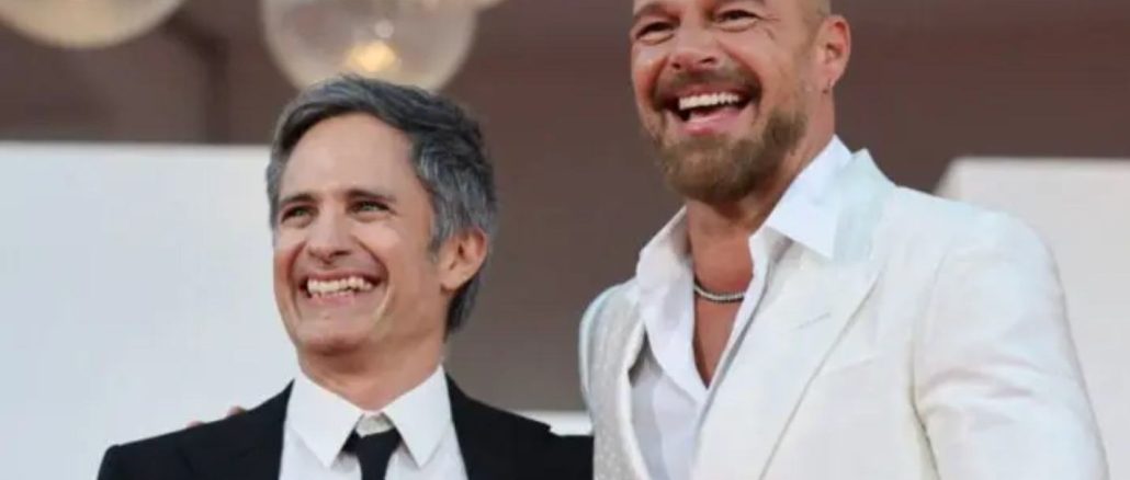Gael García Bernal y Ricky Martin se unen en 'Hombre al Agua'