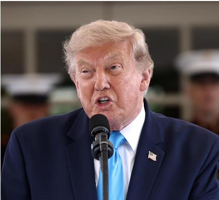 Trump amenaza con grandes aranceles contra Europa si Canadá se asocia a la UE
