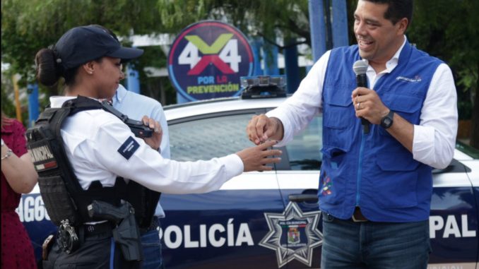 Refuerza Leo Montañez la Seguridad con la entrega de más patrullas sectorizadas