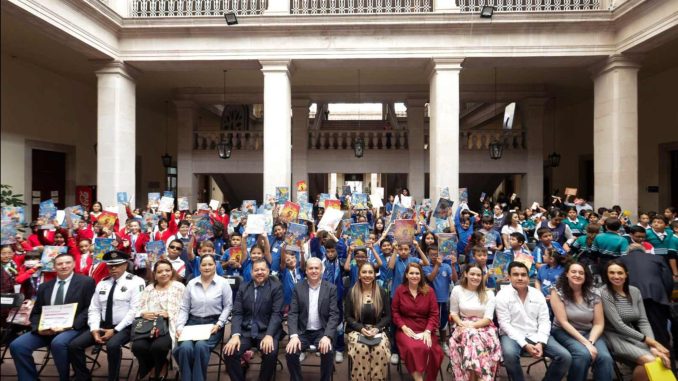 Logra Municipio reunir más de 17 mil libros en la edición de "Un Libro por Aguascalientes"