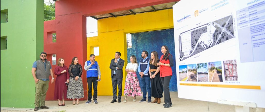Recorre Leo Montañez rehabilitación del parque en Villas de la Universidad
