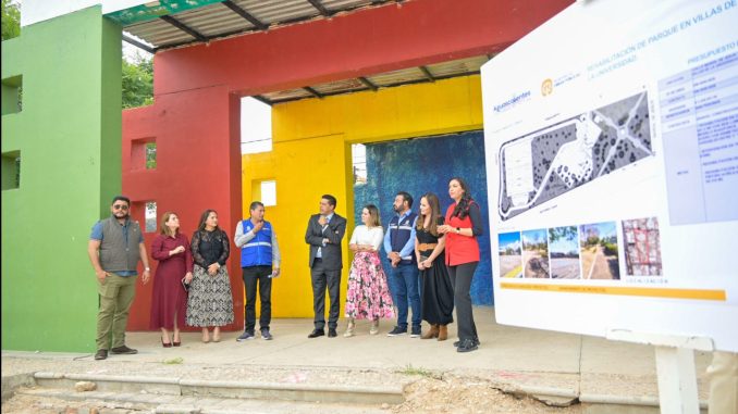 Recorre Leo Montañez rehabilitación del parque en Villas de la Universidad
