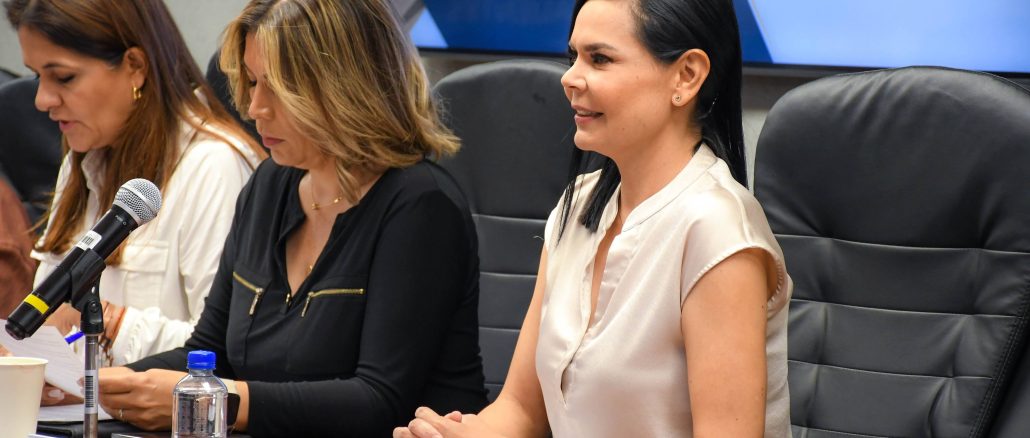 Diputada Nancy Gutiérrez propone Iniciativa para garantizar semáforos con señales auditivas en favor de personas invidentes