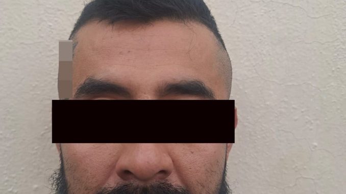 Policía Municipal detiene a hombre por portación de arma prohibida en la zona centro
