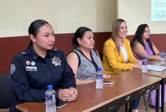 "No están solos": Diputada Arlette Muñoz invita a niños, niñas y adolescentes a cuidar su salud emocional