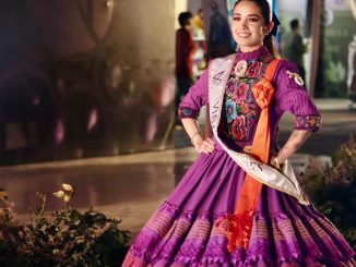 Se presentó la Pasarela de Vestidos Tradicionales. 👑