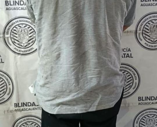Policías del Mando Coordinado detienen a sujeto que agredió físicamente a tres oficiales de la Policía Municipal de SFR