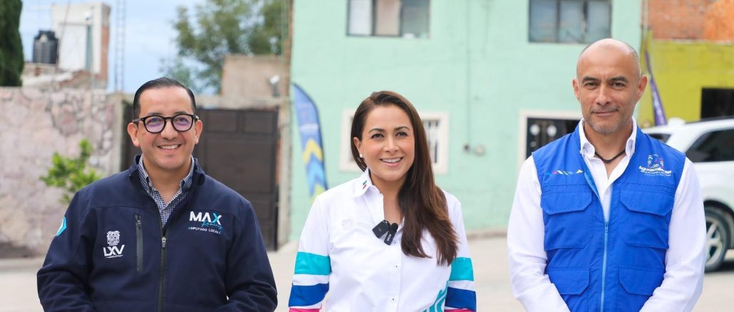 Tere Jiménez entrega nuevas calles de concreto hidráulico a familias de Norias de Paso Hondo