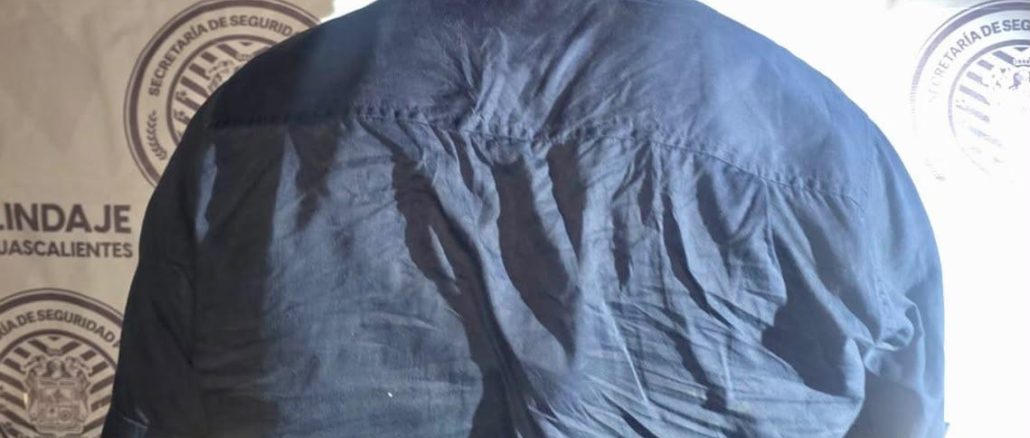 Policías del Mando Coordinado detienen a sujeto por presunta violencia familiar en contra de su madre en el Municipio de Asientos