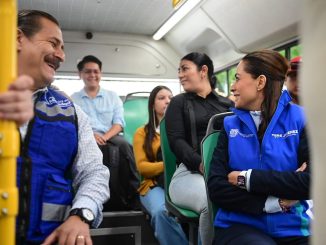 Tere Jiménez supervisa rutas, escucha a usuarios y reitera su compromiso con la modernización del transporte público
