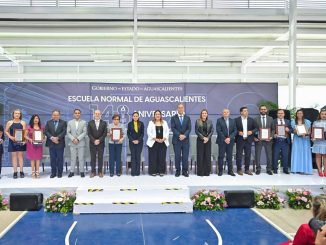 Gobernadora Tere Jiménez reconoce 148 años de historia y vocación de la Escuela Normal de Aguascalientes