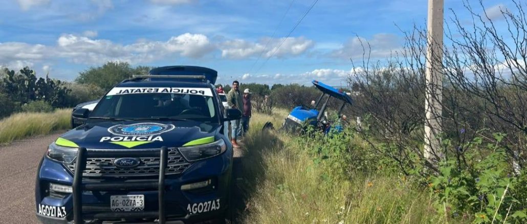 Policías del Mando Coordinado localizan tractor agrícola sustraído en predio en el municipio de Rincón de Romos