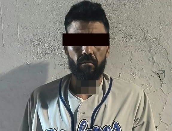 Policía Municipal detiene a sujeto por delitos contra la salud