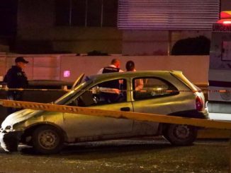 Policía Vial atiende choque con posterior volcadura en Blvd. a Zacatecas