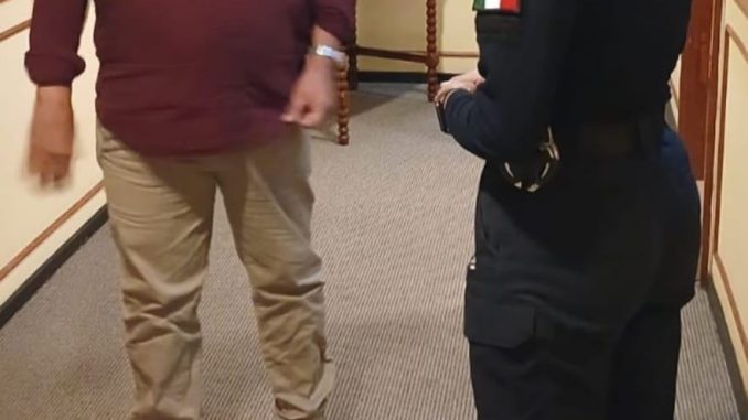Policías Estatales frustran extorsión telefónica en agravio de visitante procedente de la Ciudad de México